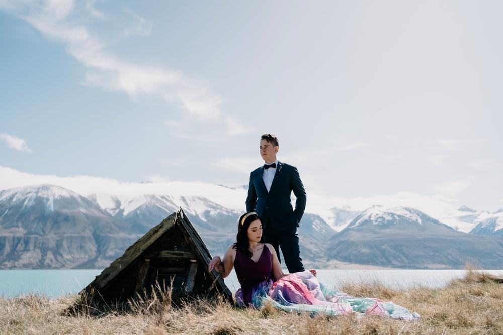 couple atop mount cook before eloping